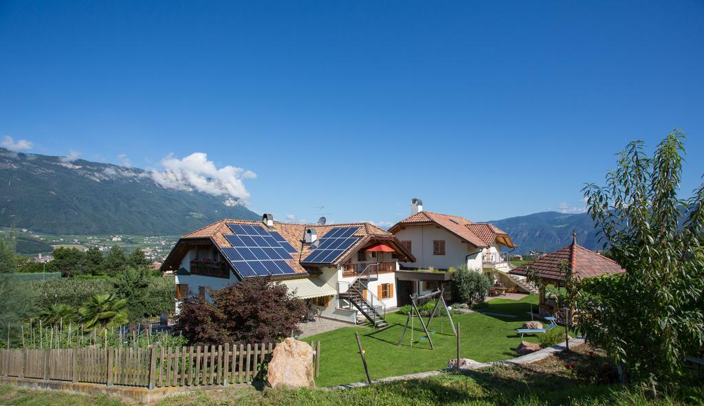 Lavendelhof Apartman Appiano Sulla Strada Del Vino Kültér fotó
