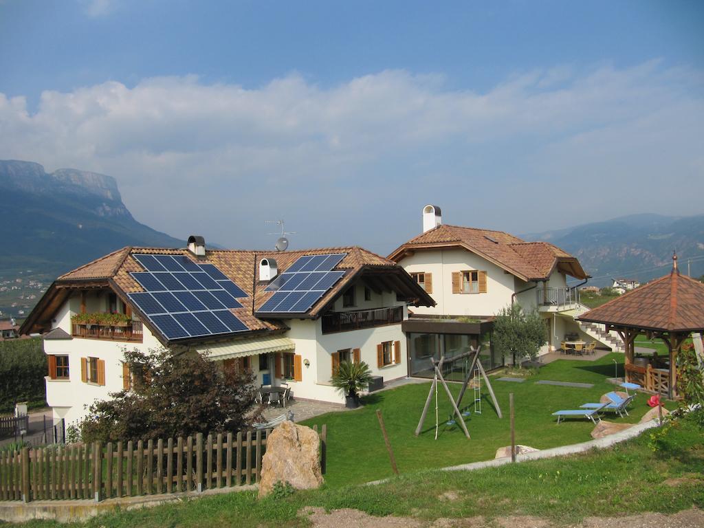 Lavendelhof Apartman Appiano Sulla Strada Del Vino Kültér fotó